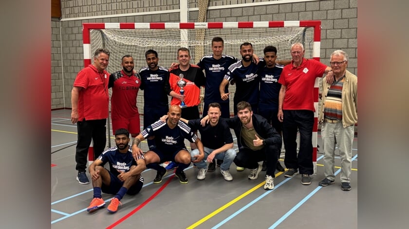 Neushoorns winnen beker BVV Zaalcompetitie