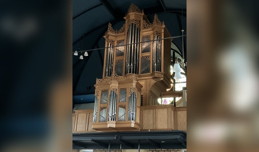 Het Mense Ruiter-orgel in Uithuizermeeden.   