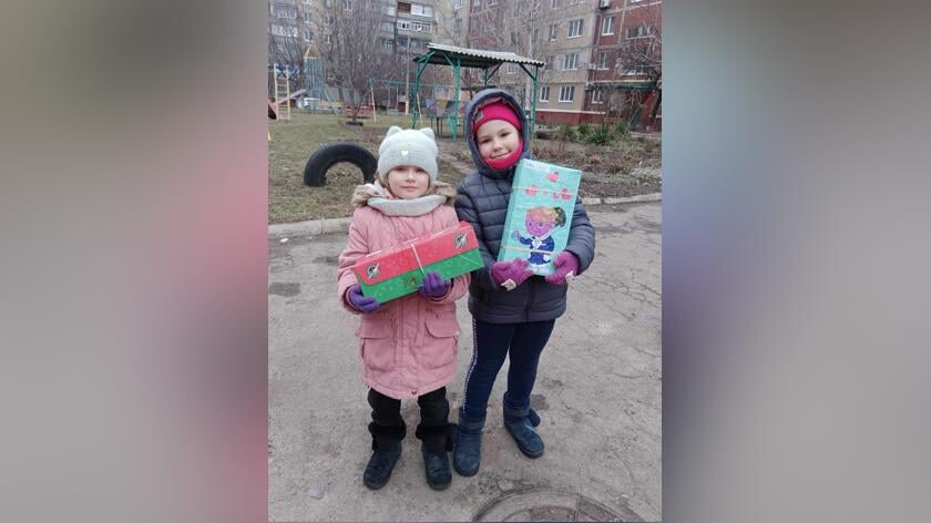 Schoenendozen voor Oekraïense kinderen