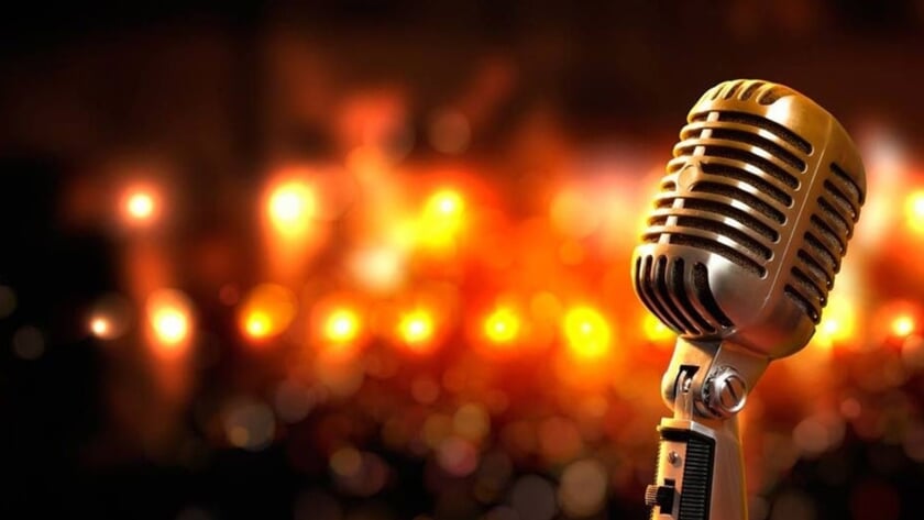 Open podium bij De Loods