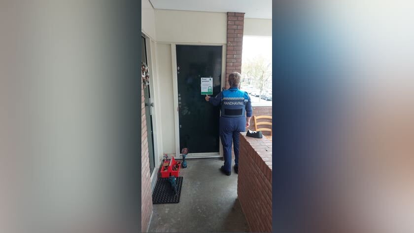 Burgemeester sluit woning aan Koolmees