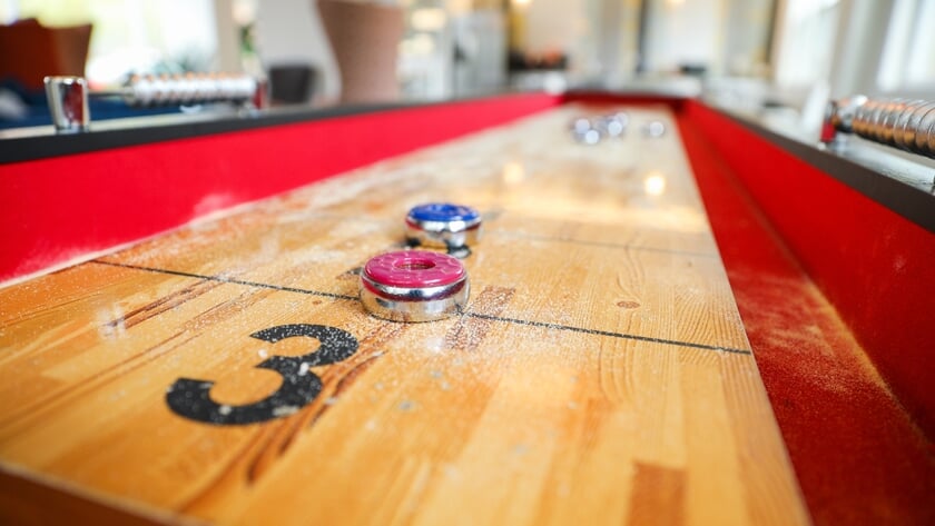 Sjoelen en knutselen in West