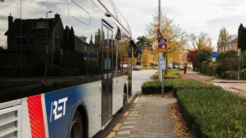 Werken aan nieuwe bushaltes Burgemeester de Zeeuwstraat