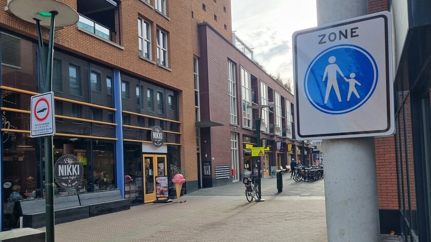 Wethouder Van Os: wie over de stoep fietst is de sjaak