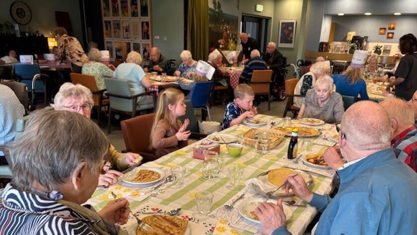 Jong en oud hebben genoten van de pannenkoeken in Winsum.