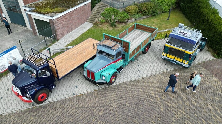 Liefhebbers van oude vrachtwagens komen aan hun trekken in Zoutkamp.