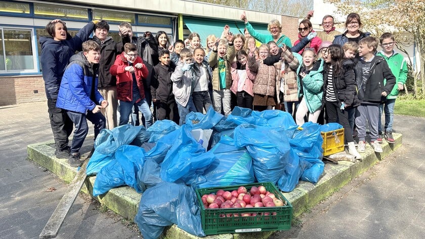 Afval hoort niet op straat: leerlingen geven het goede voorbeeld