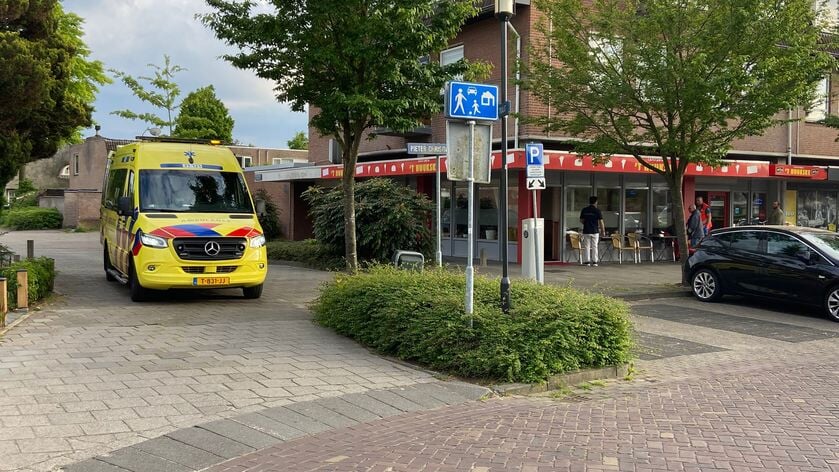 Snackbar ‘t Huukske helpt man met hoofwond