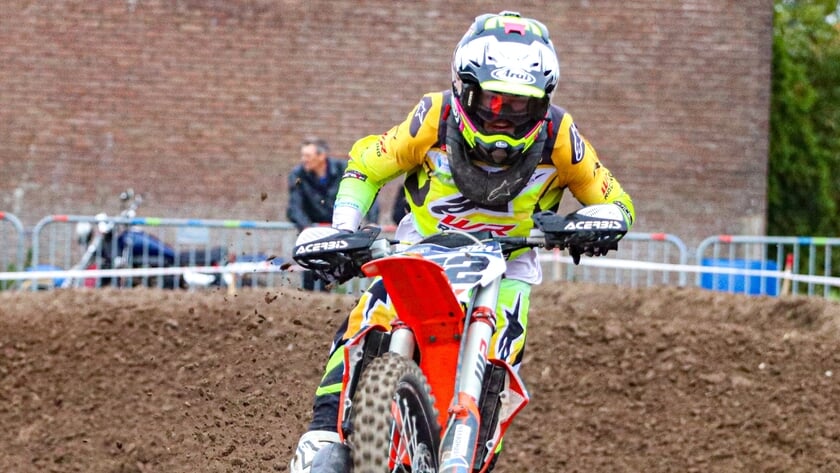 Ollandse crossheld pakt nationale titel