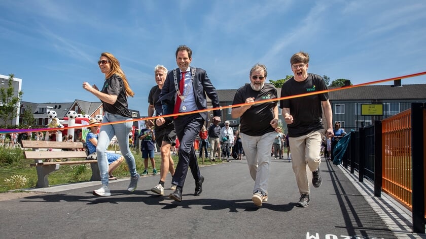 Klimaatbestendige wijk La Plata feestelijk heropend