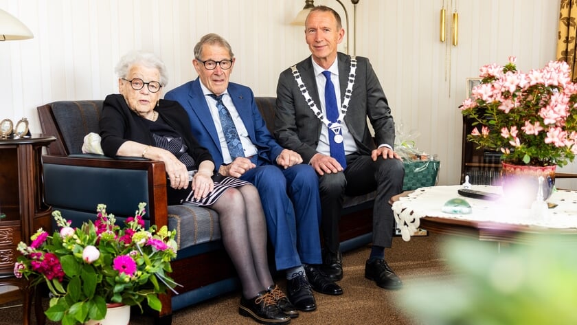 Echtpaar Naaktgeboren-Barendregt viert briljanten jubileum
