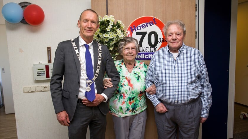 Echtpaar Molendijk-de Pijper viert platina huwelijk