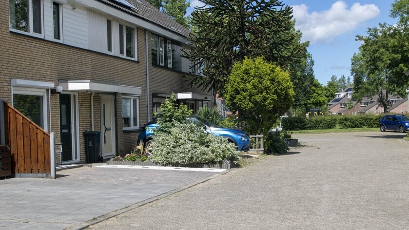 Wip je tegels eruit, de tegeltaxi haalt ze gratis op!