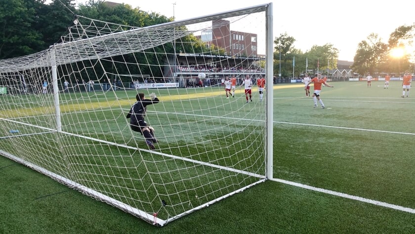 SHO begint uitstekend aan nacompetitie