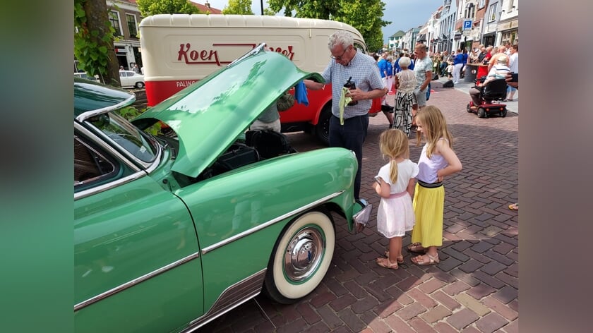 Shoppen, swingen en slenteren in Oud-Beijerlands winkelcentrum
