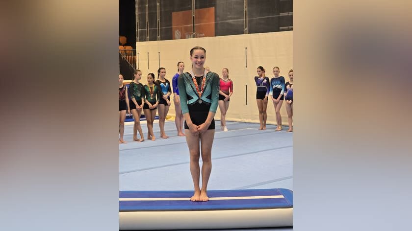 Jenna Valiente wint zilver op de Zuid-Hollandse turnfinale