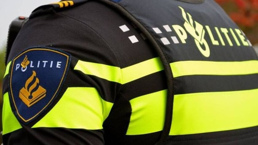 Explosie bij woning aan Dorpsstraat in Nieuwenhoorn