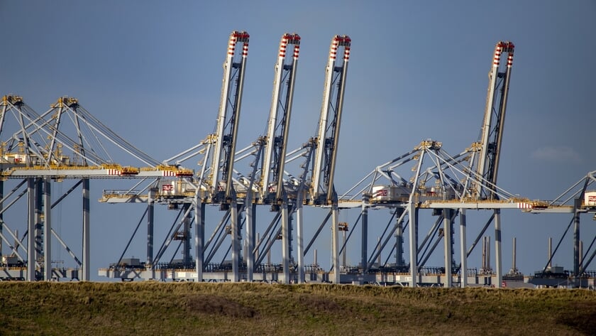 Rotterdamse Haven luidt alarmbel tijdens Nationaal Industriealarm