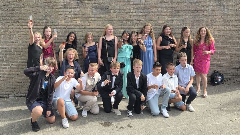 Ludiek afscheid groep 8 De Blieken Klaaswaal