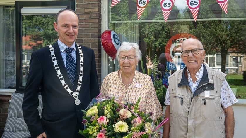 Echtpaar Castelijns-Stegers uit Puttershoek viert briljanten jubileum