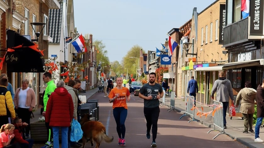 Oranjevereniging Strijen viert 100 jaar met feestelijke dag en expositie!