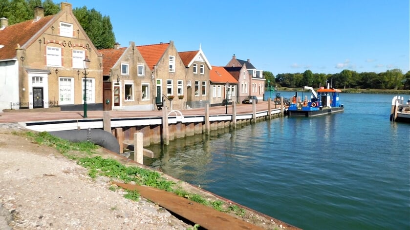 Renovatie historische haven Puttershoek afgerond