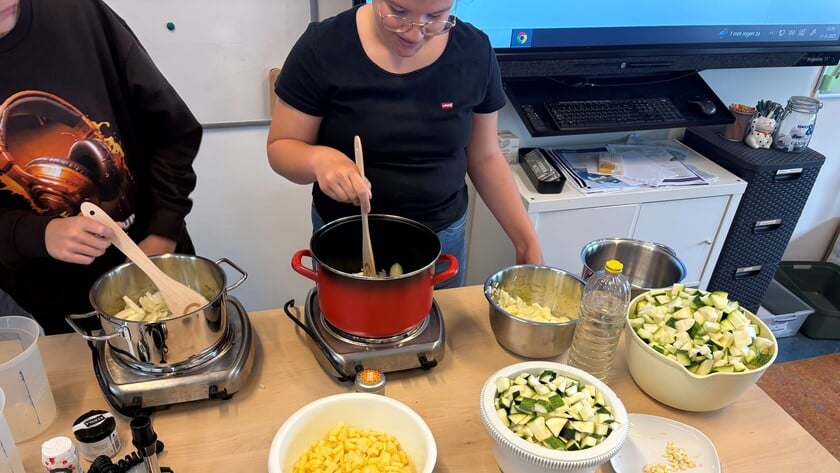 Soep van eigen courgettes van juf Petra