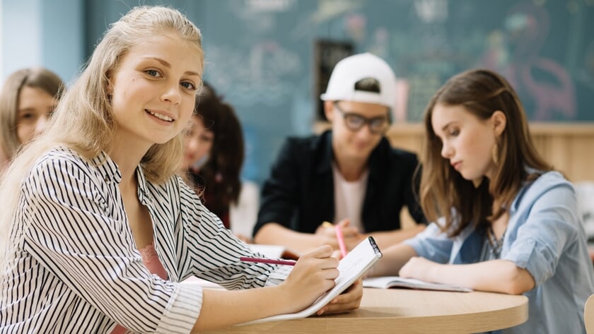 Pre Choice Scholenbijlage 2025: ontdek scholen en opleidingen in de regio!