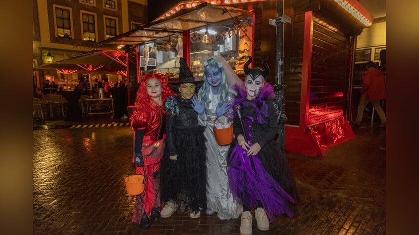 Halloween Spooktocht in Brielle: “Een gruwelijk geslaagde boel”