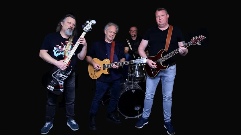 Rocklegendes komen tot leven tijdens Rock am Rien in Spijk