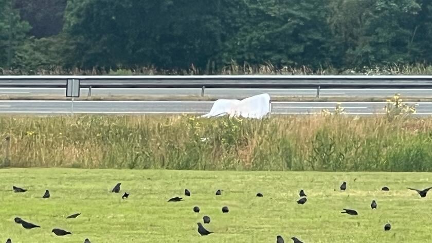 Matras vliegt over A50 bij Sint-Oedenrode