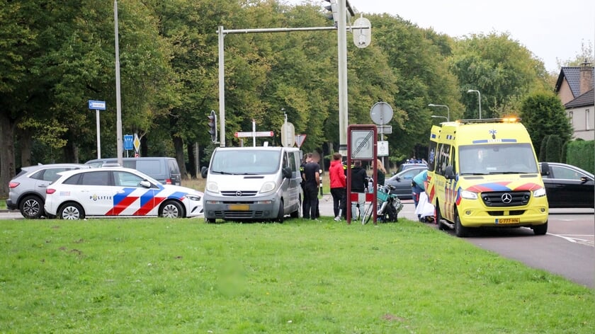 Fietser gewond bij aanrijding op Julianasingel in Oss