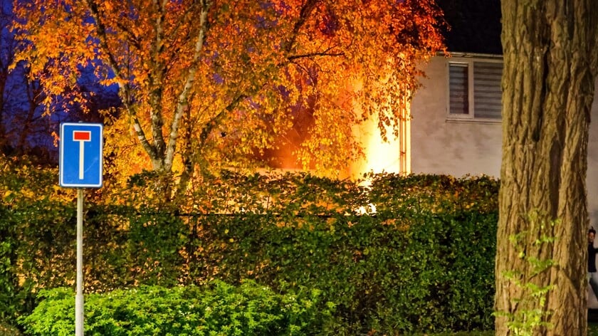 Frietpannen in brand bij woning in Heesch