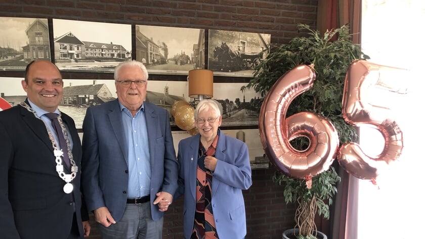 Benno en Cor Frijters vieren hun 65-jarig huwelijksjubileum: ‘We genieten nog altijd van elkaars gez