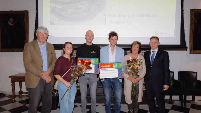 Kaasboerderij Schellach wint publieksprijs streekproducent van het jaar