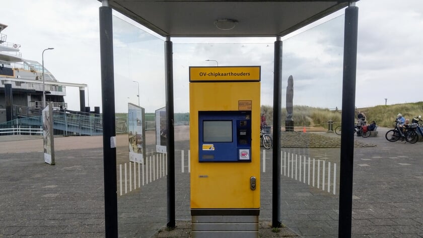 Hij doet het weer: NS-automaat veerhaven voorlopig gered