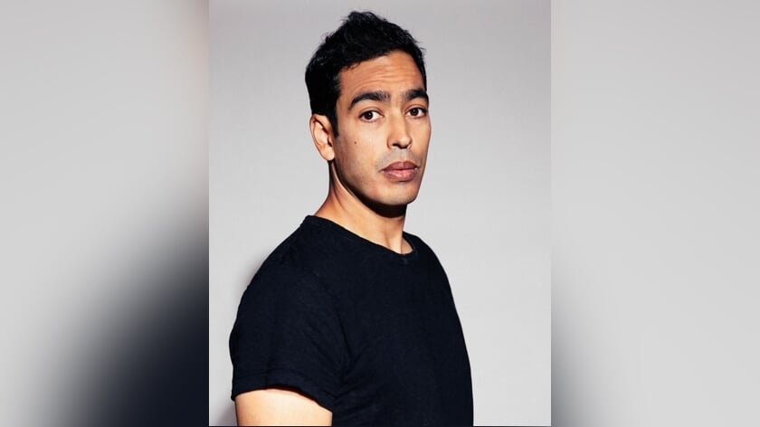 Heel Nederland Leest in november: Onder de paramariboom van Johan Fretz