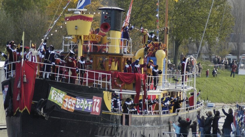 Reserveren voor bezoek Pakjesboot