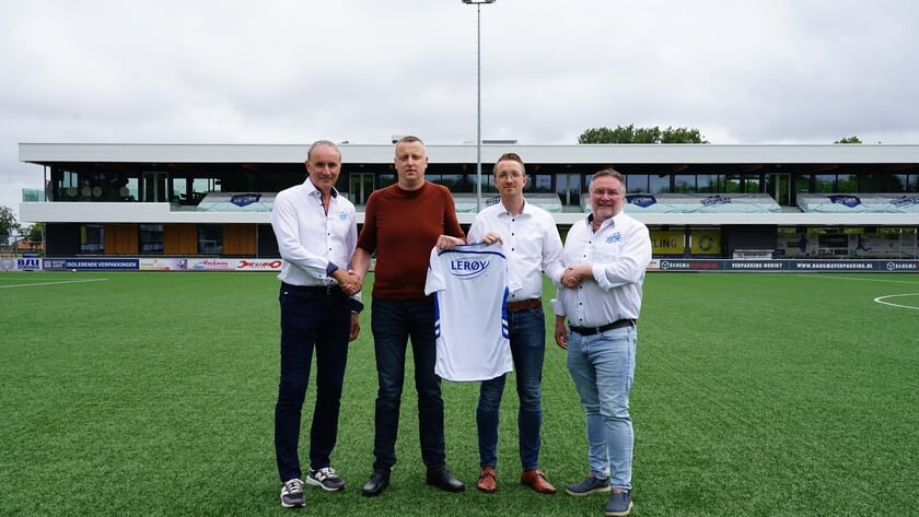 Lerøy hoofdsponsor jeugd SV Urk