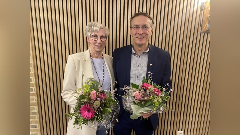 Roelie Schraal en Teun Kramer nemen, na samen maar liefst 85 jaar actief te zijn, afscheid als leiding van de zondagsschool van De Ark
