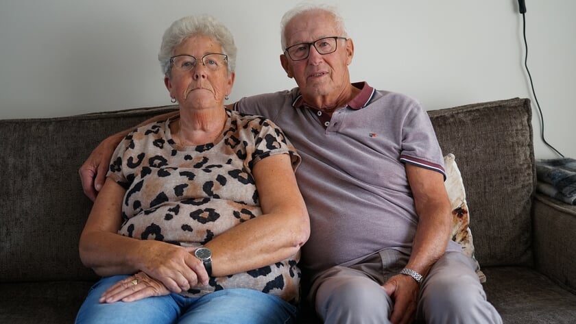 Jaap en Marretje van Veen vieren 50 jaar huwelijk: ‘we zijn niet zulke praters, maar we zijn er voor elkaar’