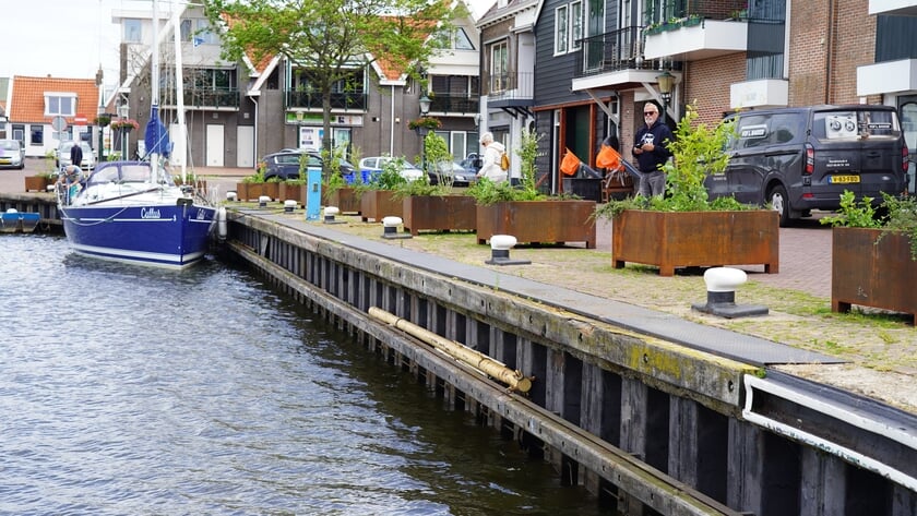 Gemeente Urk is helemaal klaar met vernielingen en roept de hulp van burgers in