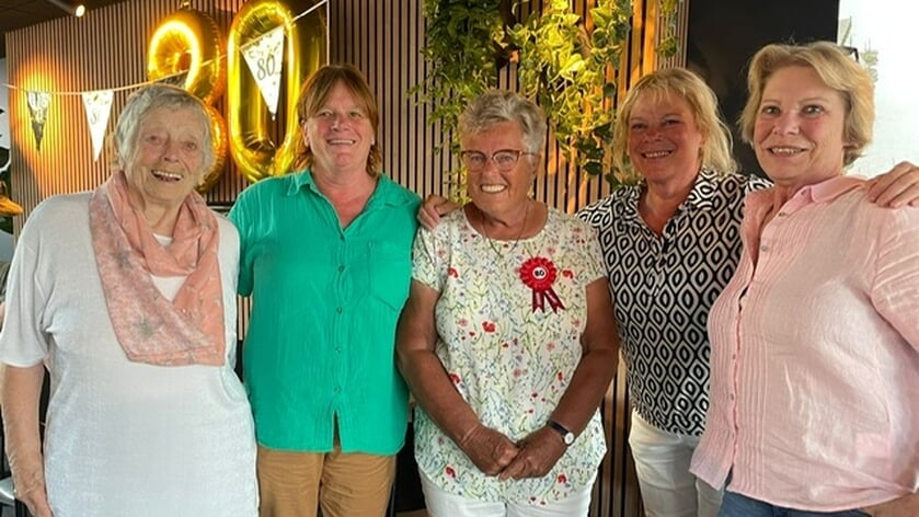 Bijzonder weerzien met dochters van dokter Rebel tijdens verrassingsreceptie voor Margriet Weerstand-Bakker