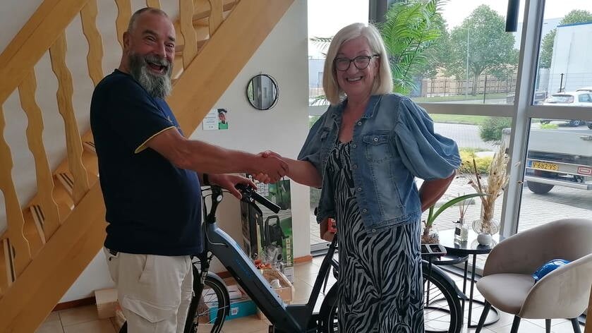 Hielkje Kramer wint hoofdprijs van Afrikamarktverloting