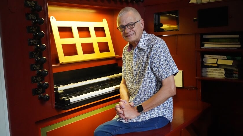 Amerikaanse maestro Hector Olivera bespeelt Meere-orgel in Bethelkerk: ‘Urk is a beautiful place!’