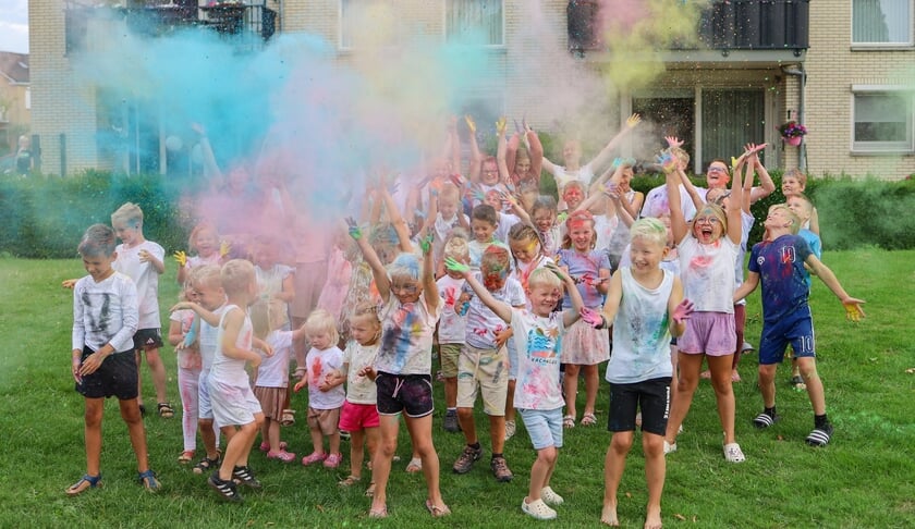 Een week boordevol plezier: Urker buurtverenigingen pakken uit in eerste week zomervakantie