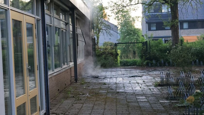 Meerdere brandstichtingen bij Oosthoef, politie zoekt getuigen