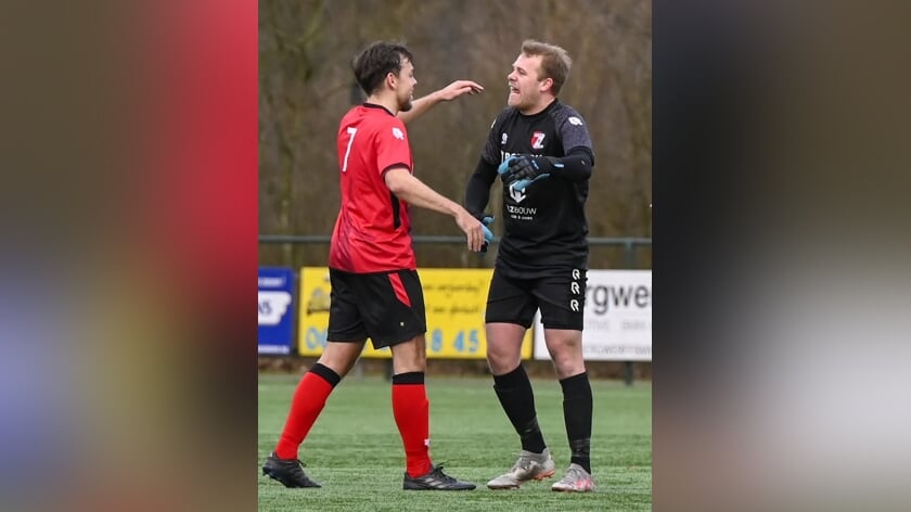 De Zwerver, Ameide en SV Meerkerk focussen zich volledig op kampioenschap: ‘Liever niet de nacompeti