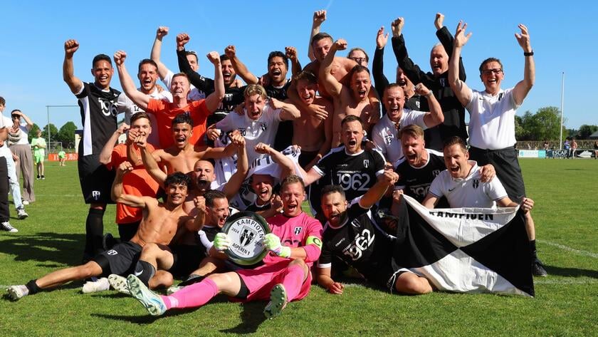 Asperen zet kroon op het werk en is kampioen van 5D na winst in Kerkwijk: ‘Dik en dik verdiend’