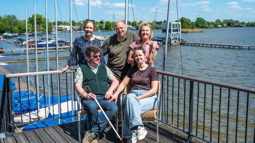 Ruiken, proeven en ontmoeten op de Doofblindendag in de Sint Jan